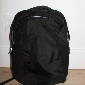 Dell EcoLoop Pro Slim Backpack 15 Notebook Tablet